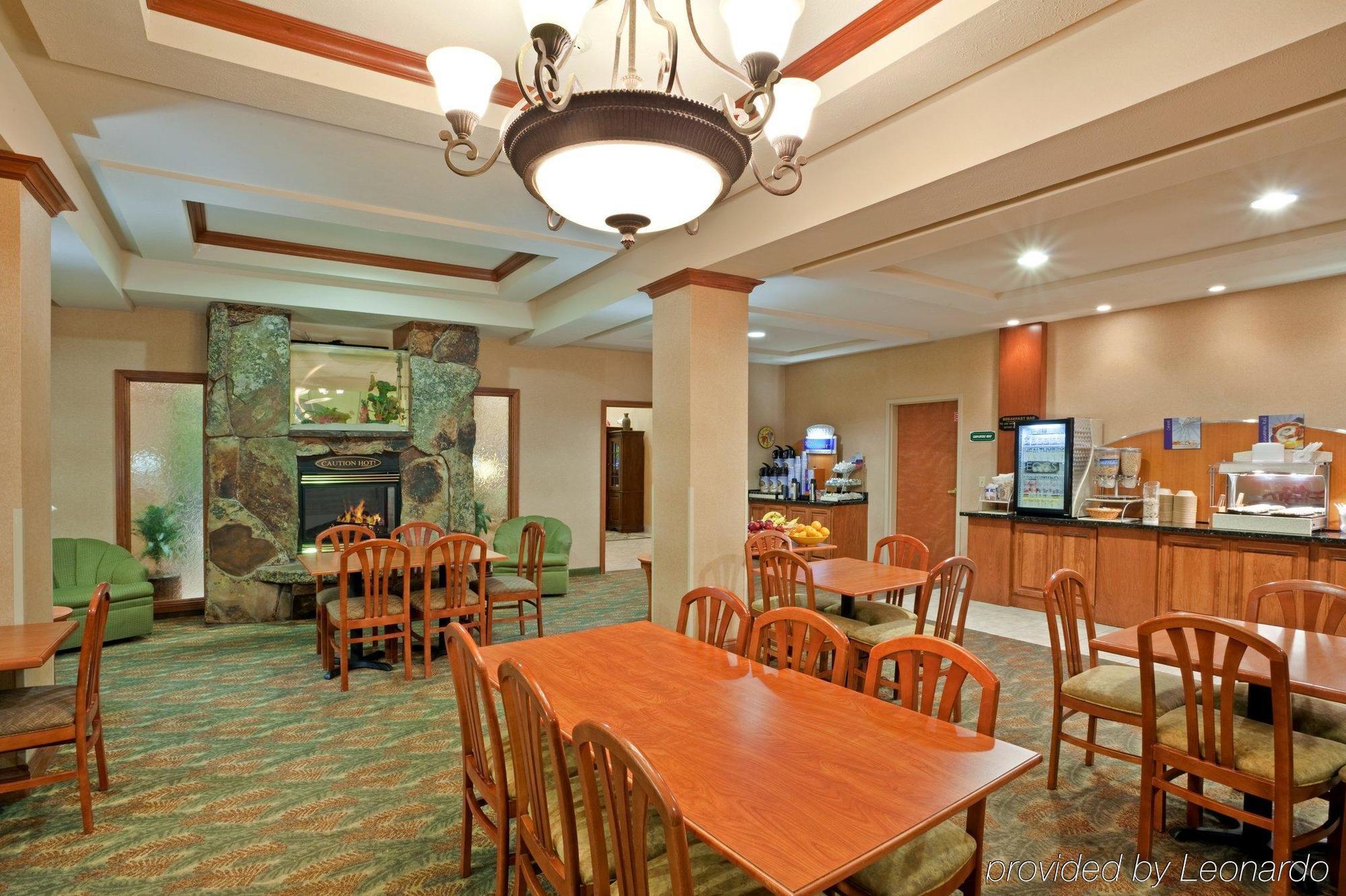 Triple Play Resort Hotel & Suites Hayden Restaurang bild