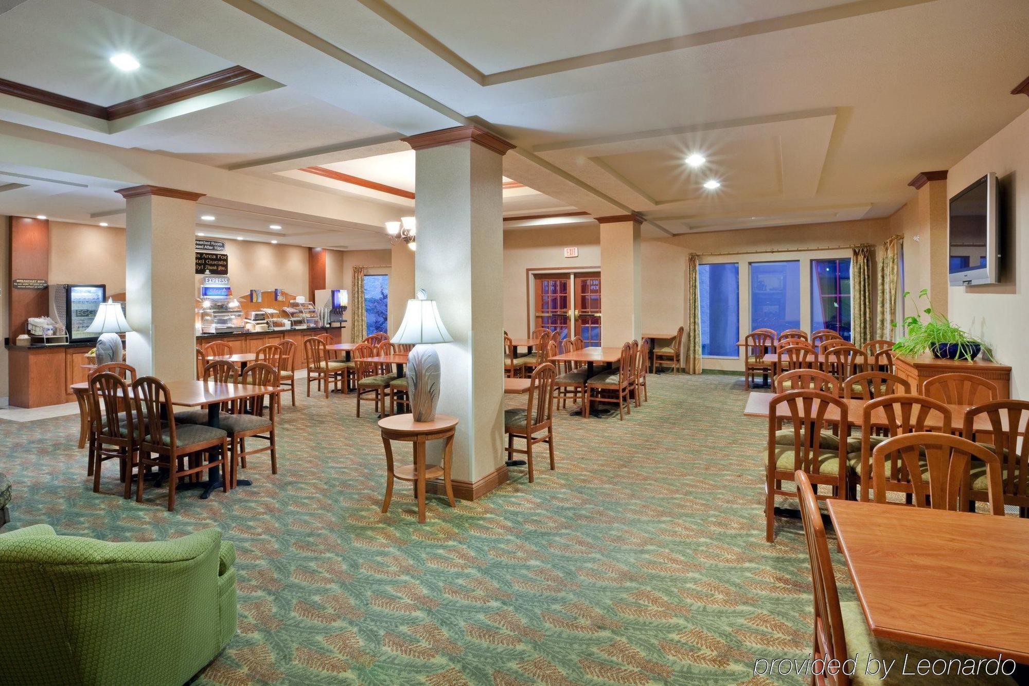 Triple Play Resort Hotel & Suites Hayden Restaurang bild